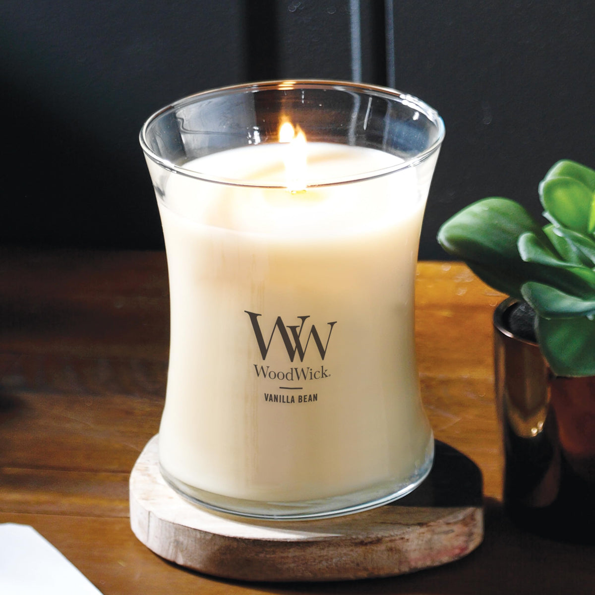 Vanilla Bean Scented Candle 9.7oz O234